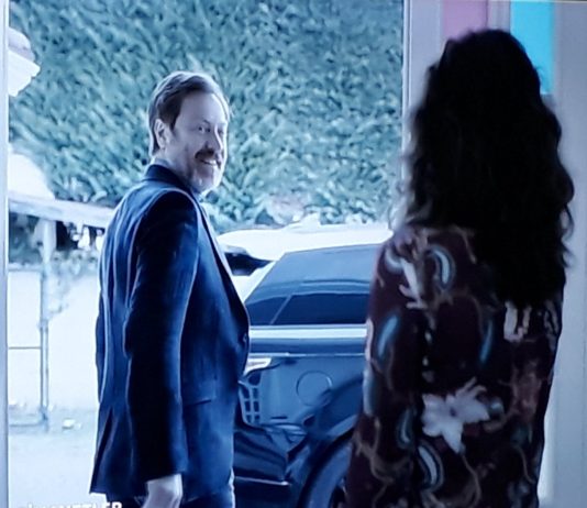 Ufak Tefek Cinayetler 15 Aralık Müslüm Gürses Sorma Şarkısı ve Sözleri