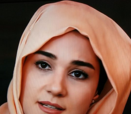 Sen Anlat Karadeniz Esma Kimdir? Adı-Yaşı-Oynadığı Dziiler