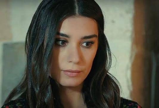 Aşk ve Mavi Dizisinin Mavi’si :Burcu Kıratlı Hakkında Bilinmeyenler