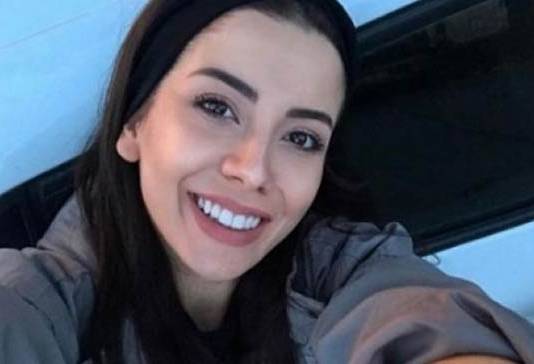 Kız Babası Filmi Melis Tüzüngüç Kimdir Hangi Dizilerde Rol Aldı?