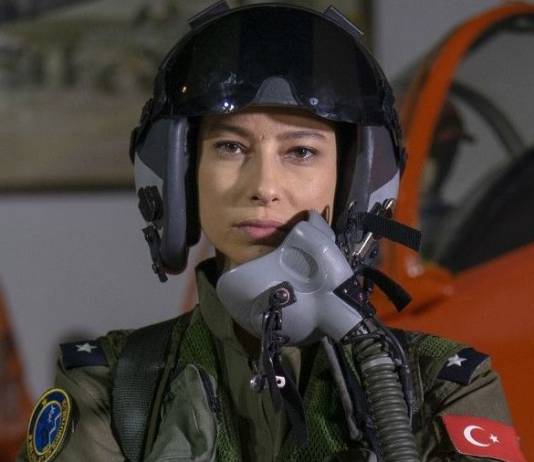 Savaşçı Üsteğmen Funda Kimdir? Hangi Dizilerde Oynadı?