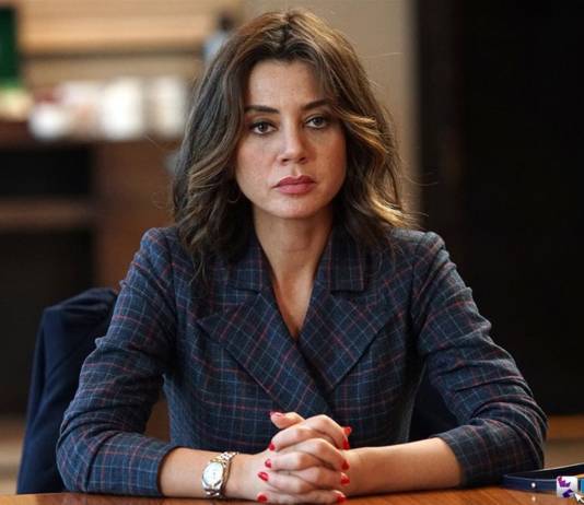Ufak Tefek Cinayetler 44. Bölüm Kıyafetleri