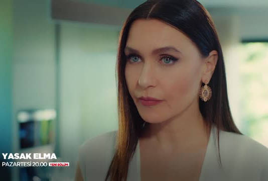 YASAK ELMA’DA YİĞİT ENDER’İN KARŞISINA ÇIKIYOR!